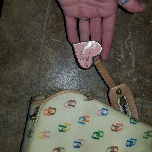 Vintage Dooney and Bourke Bag - Picture 6 of 8